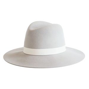 Janessa Leone Henningsen Hat Large